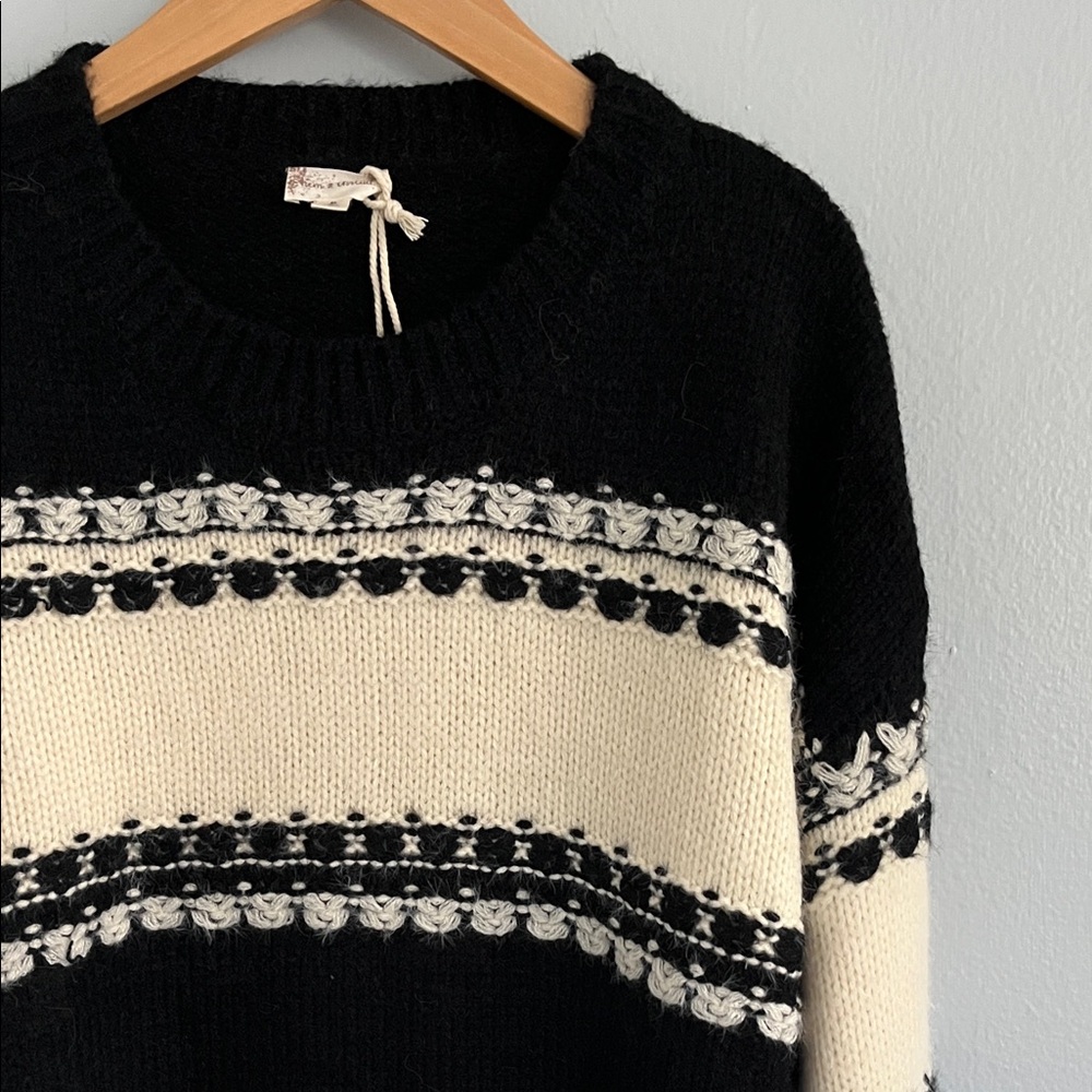 Black and Cream Scallop Striped Sweater